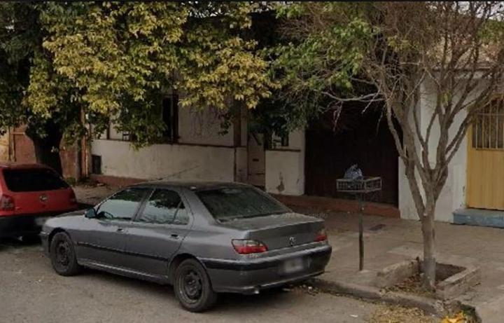 Casa · 142m² · 5 Ambientes · 1 Cochera