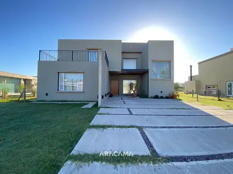 Casa en Alquiler en Countries y Barrios Cerrados en Ezeiza, Partido de Ezeiza