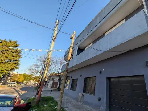 Departamento en Alquiler en Lanus Oeste, Lanus