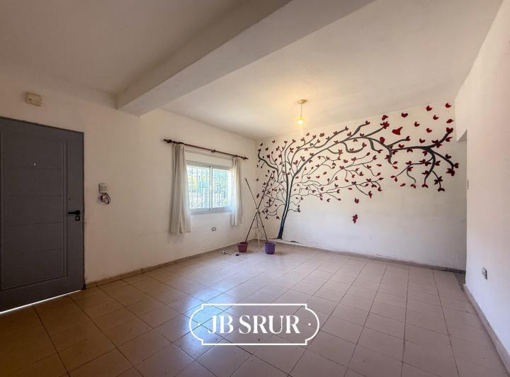 Casa · 127m² · 5 Ambientes · 1 Cochera