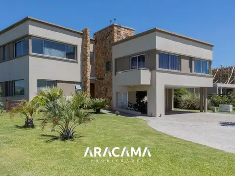 Casa en Venta en La Providencia Resort & Country Club, Canning