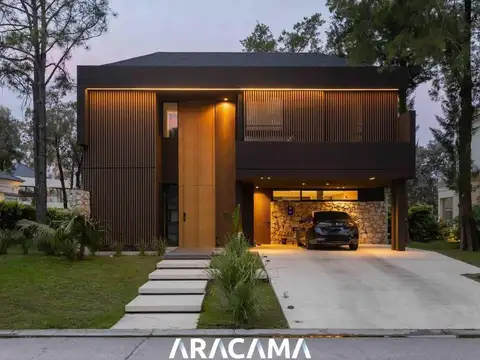 Casa en Venta en Countries y Barrios Cerrados en Esteban Echeverria, Partido de Esteban Echeverría