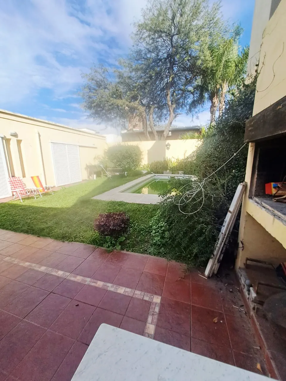 Casa Jardines del Jockey 3 dorm 2 Plantas pileta