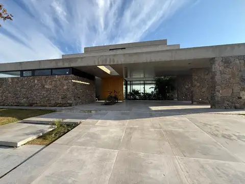Casa en Venta en Puertos - Muelles, Countries y Barrios Cerrados en Escobar