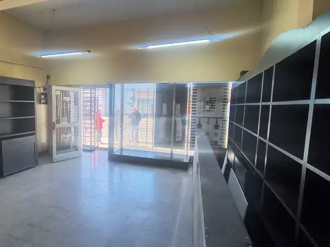 Local en Alquiler en Caseros, Partido de Tres de Febrero