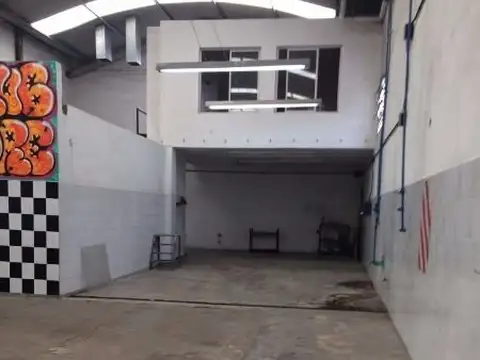 Galpón en Alquiler en Lomas de Zamora, Partido de Lomas de Zamora