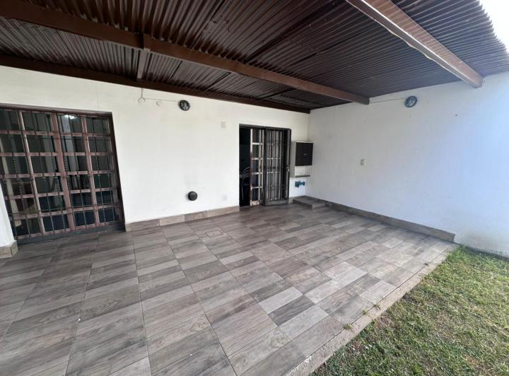 Casa · 175m² · 5 Ambientes · 1 Cochera
