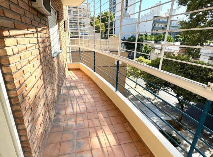 Departamento · 64m² · 4 Ambientes · 1 Cochera