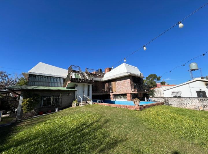 Casa · 222m² · 5 Ambientes