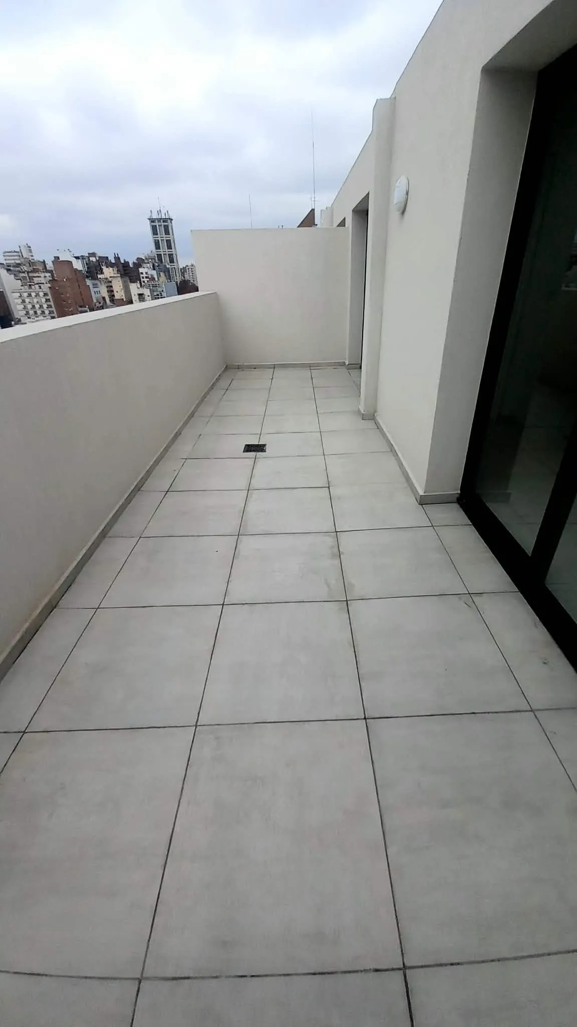 BELLO DUPLEX 1 1/2 DOR 3 TERRAZAS PROPIAS A ESTRENAR financiado POSESION INMEDIATA CASEROS 800