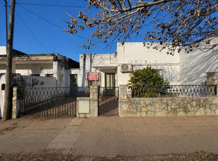 Casa · 87m² · 6 Ambientes