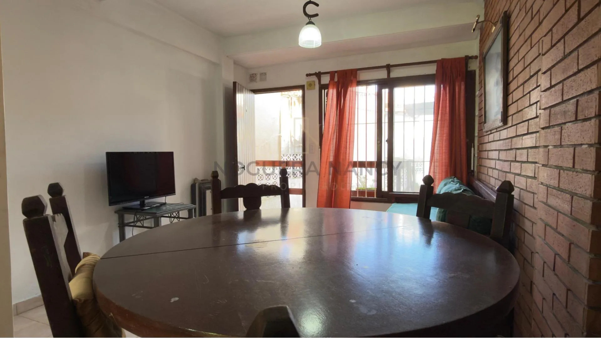 VENTA TRIPLEX - 4 AMBIENTES - LA LUCILA DEL MAR