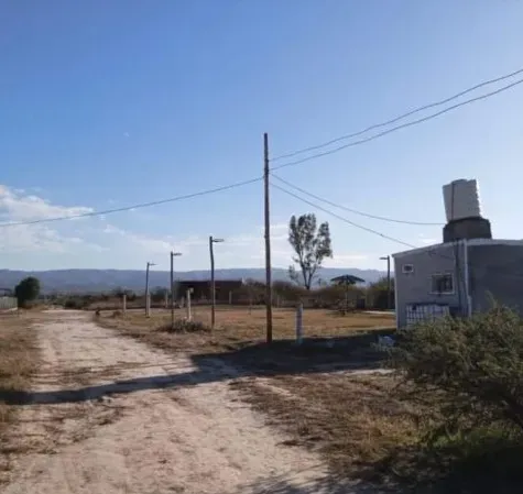Villa del Prado Financio Lote con Escritura