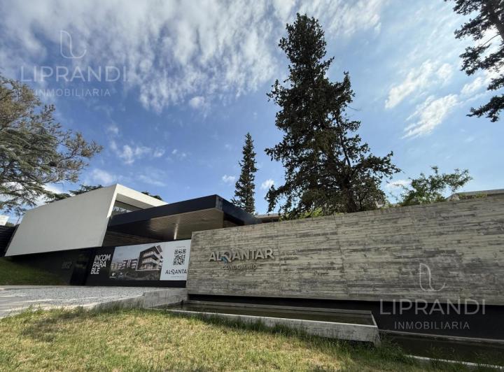 Departamento · 140m² · 3 Ambientes · 1 Cochera