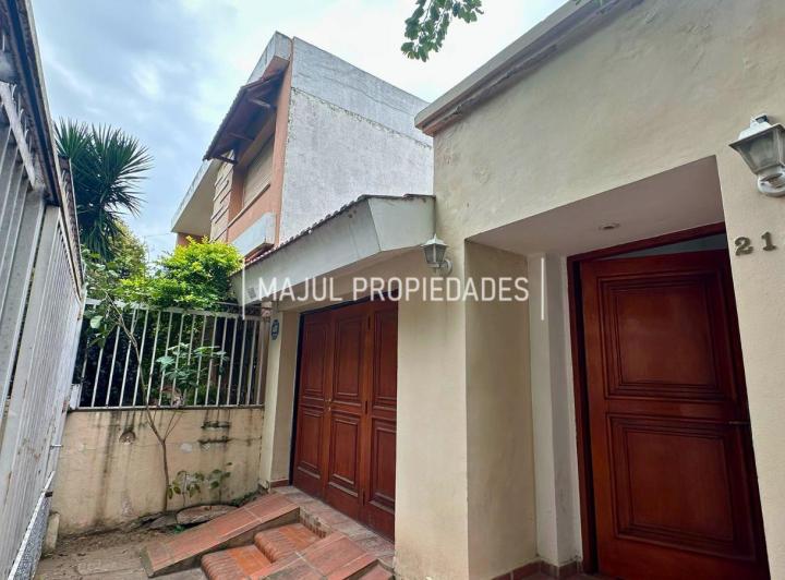 Casa · 180m² · 3 Dormitorios · 1 Cochera
