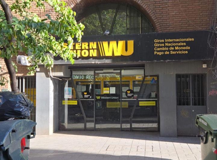 Local comercial · 102m² · 4 Ambientes