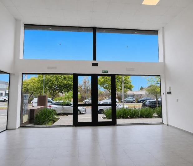 Local comercial · 100m² · 4 Ambientes
