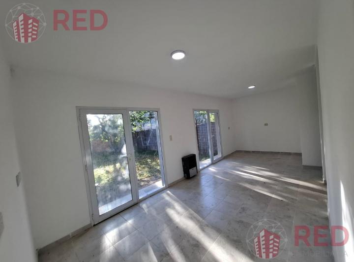 Casa · 83m² · 5 Ambientes