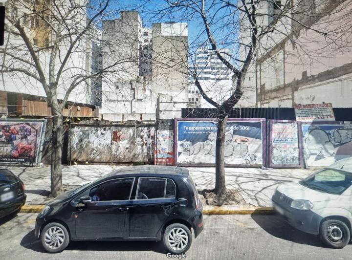 Terreno · 348m²
