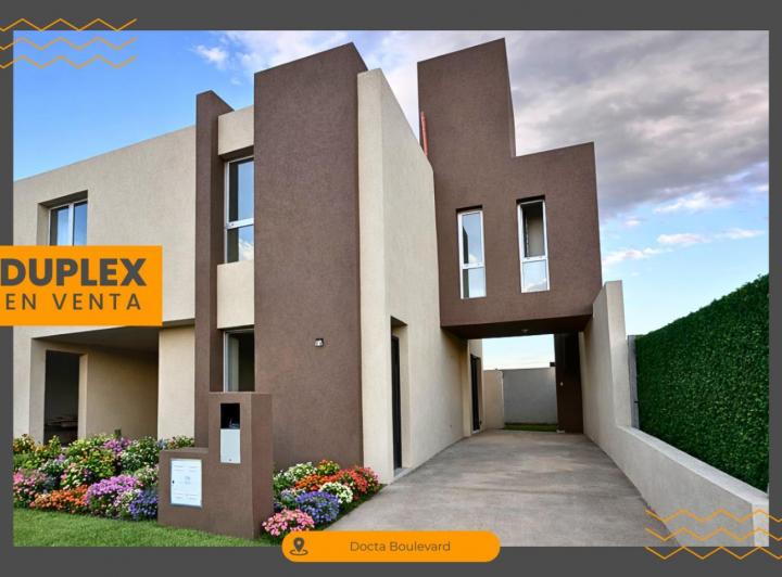 Casa · 110m² · 3 Ambientes · 1 Cochera