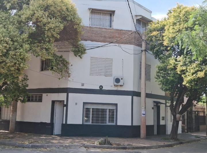 Departamento · 150m² · 9 Ambientes · 1 Cochera