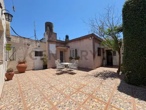 Casa en Venta en Las Delicias, Rosario