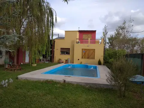 Casa en Venta en Las Tardes, Roldan