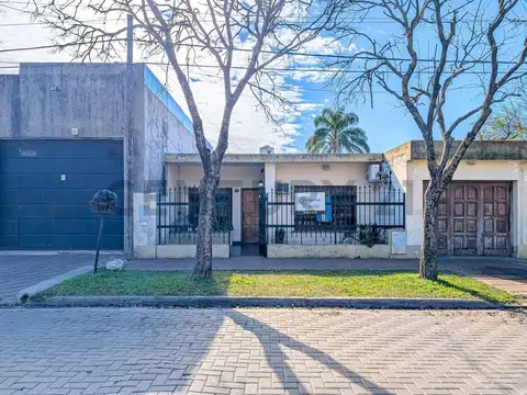 Casa en Venta en Centro, Funes