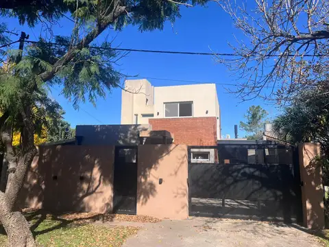 Casa en Venta en Funes, Rosario
