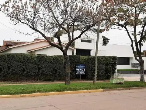 Casa en Venta en Funes, Rosario