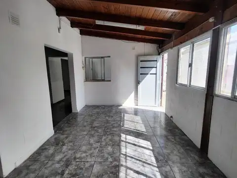 Casa en Venta en Barrio Del Combate, San Lorenzo