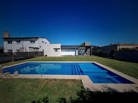 Casa en Venta en Roldan, San Lorenzo