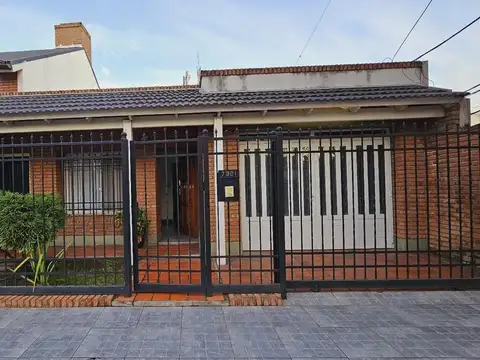 Casa en Venta en Fisherton, Rosario