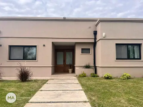 Casa en Venta en Piñero, Rosario