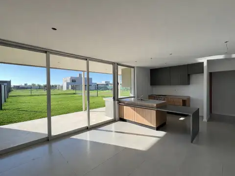 Casa en Venta en Funes, Rosario