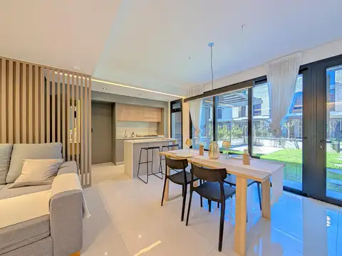 Casa en Venta en Fisherton, Rosario