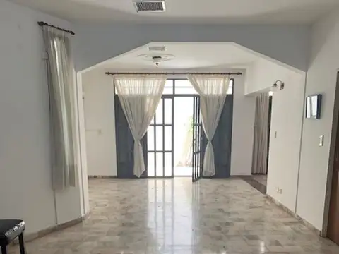 Casa en Venta en Echesortu, Rosario