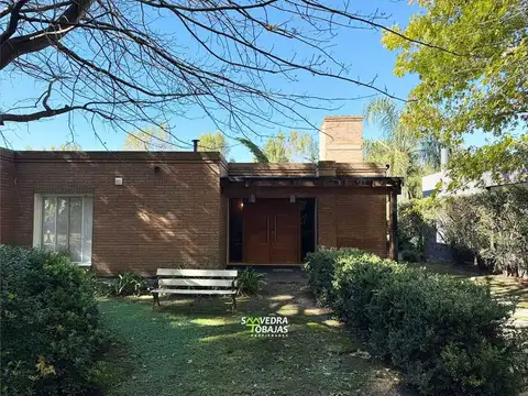 Casa en Venta en Pueblo Esther, Rosario