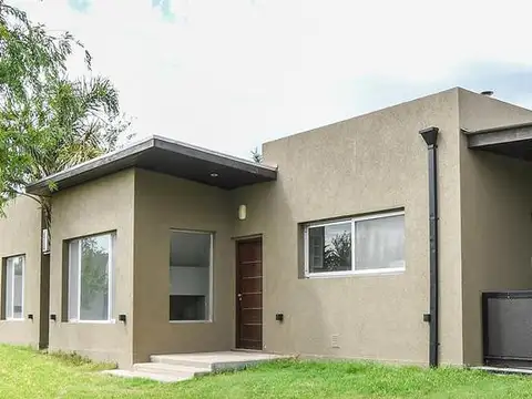 Casa en Venta en Puerto Roldan, Countries y Barrios Cerrados en Roldan