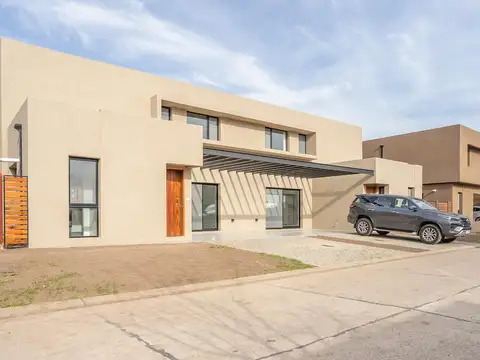 Casa en Venta en Funes, Rosario