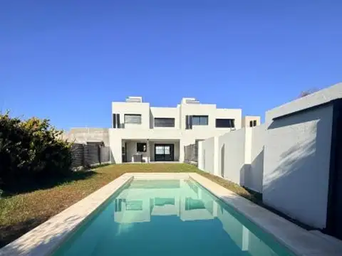 Casa en Venta en Funes, Rosario