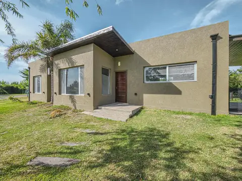 Casa en Venta en Puerto Roldan, Countries y Barrios Cerrados en Roldan