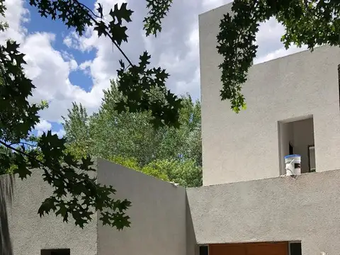 Casa en Venta en Pueblo Esther, Rosario