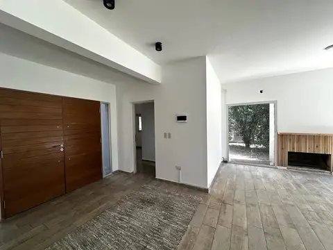 Casa en Venta en Pueblo Esther, Rosario