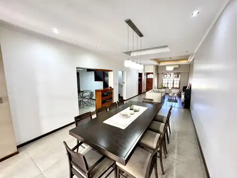 Casa en Venta en Jorge Cura, Rosario