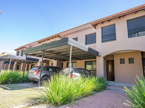 Casa en Venta en Fisherton, Rosario