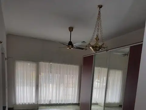 Casa en Venta en General Jose De San Martin, Rosario
