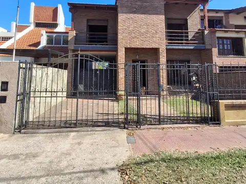 Casa en Venta en Alberdi, Rosario