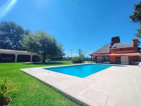 Casa en Venta en Cotos De La Alameda, Roldan