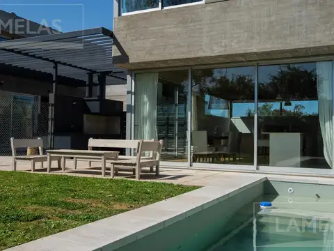 Casa en Venta en Funes, Rosario